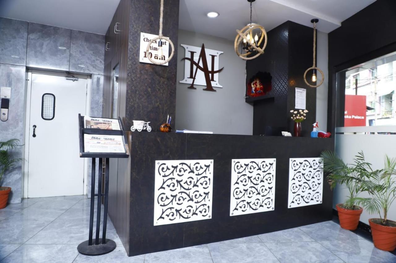 Hotel Ashoka Palace Ujjain Dış mekan fotoğraf