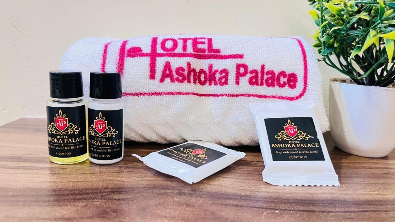Hotel Ashoka Palace Ujjain Dış mekan fotoğraf