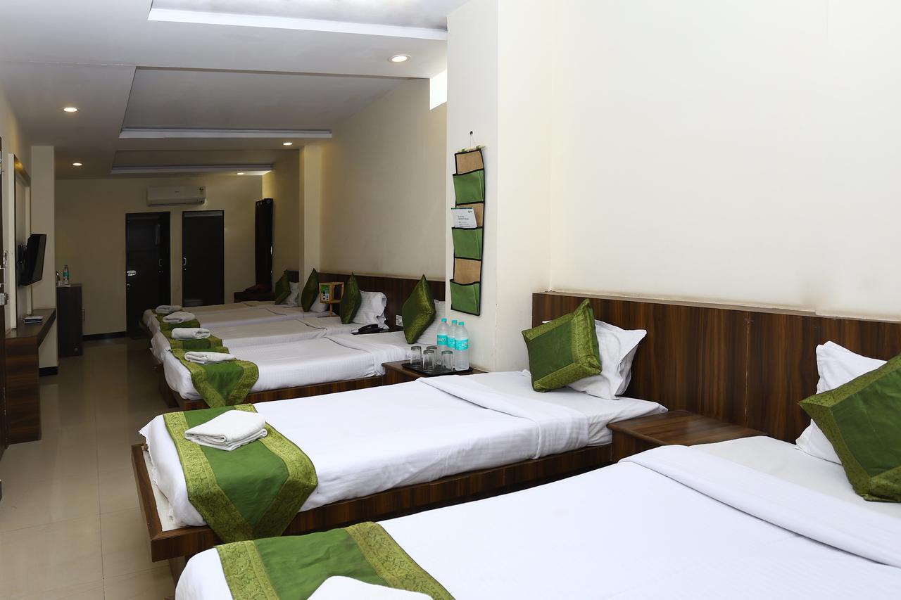 Hotel Ashoka Palace Ujjain Dış mekan fotoğraf