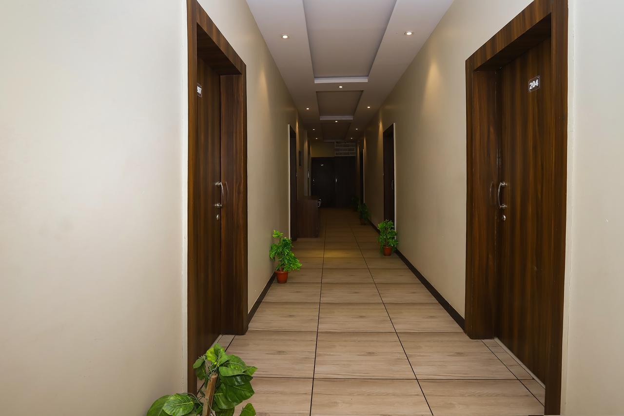 Hotel Ashoka Palace Ujjain Dış mekan fotoğraf
